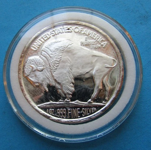 2001 Buffalo 1 oz .999 Silver Round