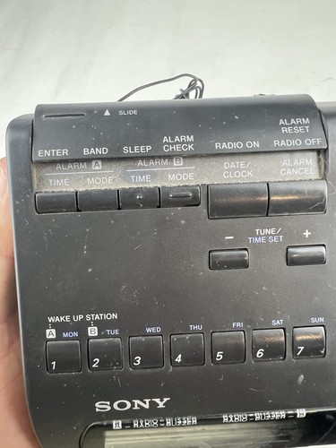 Sony ICF-C303 Dream Machine AM/FM Digital Alarm Clock Radio Tested Works! - Picture 7 of 8