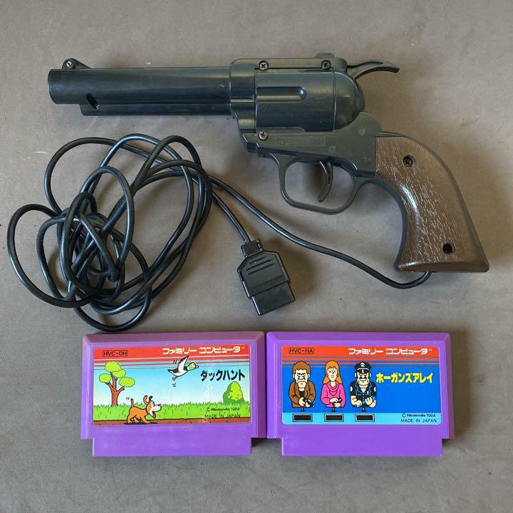 Nintendo エアーガン イエロー ボール3個付き Duck Hunt Hogan's Alley Nintendo Famicom with Zapper