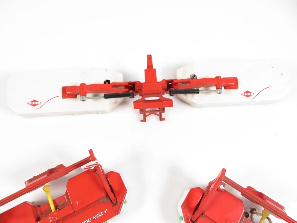 Siku Control Kuhn Mähgeräte Umbau mit Licht Eigenbau Konvolut S6 - Bild 4 von 4