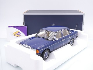 Norev 183710 # Mercedes Benz 200 W123 Baujahr 1982 " dunkelblau " 1:18 ab 1 €