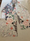 @@scraps Japanese  kimono silk fabric/ white base 6"x"37" C62
