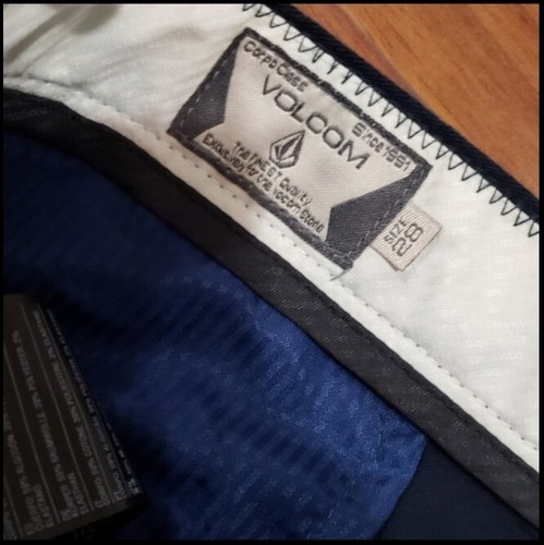 NWT Volcom V Monty Modern Fit Stretch Short's Navy Blue Size 28 MSRP $50 - Picture 4 of 7