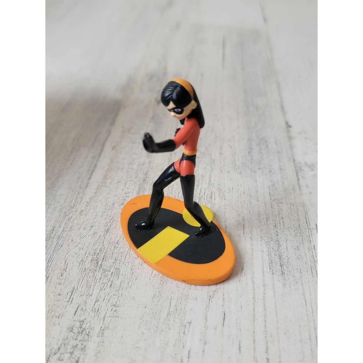 Violet Incredibles Super invisigirl Disney Pixar toy figure