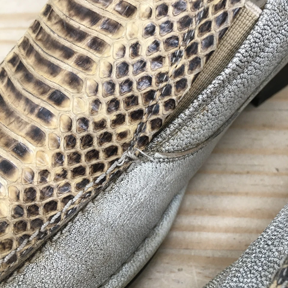 Steve Madden Loafers Mens 8 White Serpant Snake Embossed Square Toe Slip On - Image 3 of 4