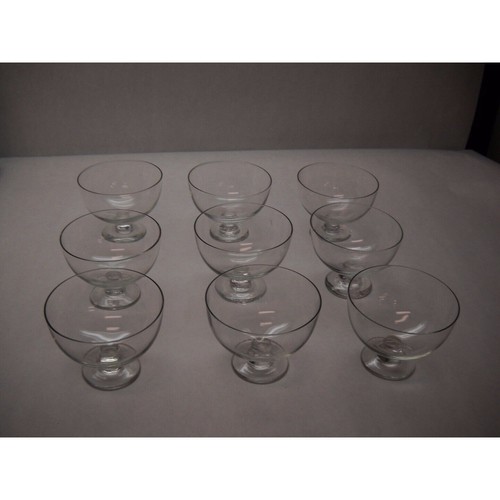 VINTAGE Set of 9 BLOWN GLASS Clear PEDESTAL Ice CREAM Fruit DISHES Plain DESIGN - Picture 1 of 9