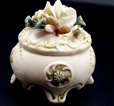 Casa Elite Capodimonte  Style Floral Design Porcelain Round Trinket Box 3 in