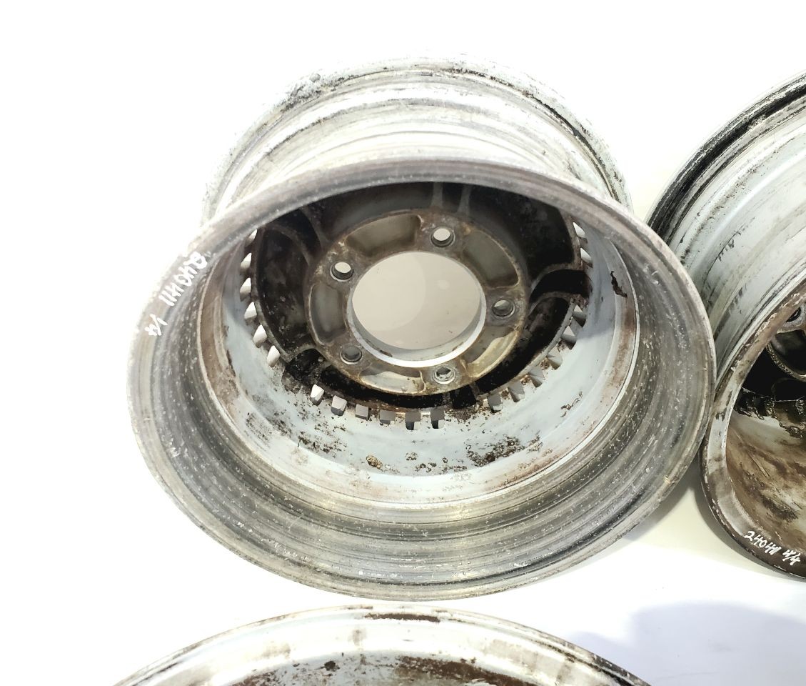 Used Wheel fits: 1990 Bentley TURBO R Grade A