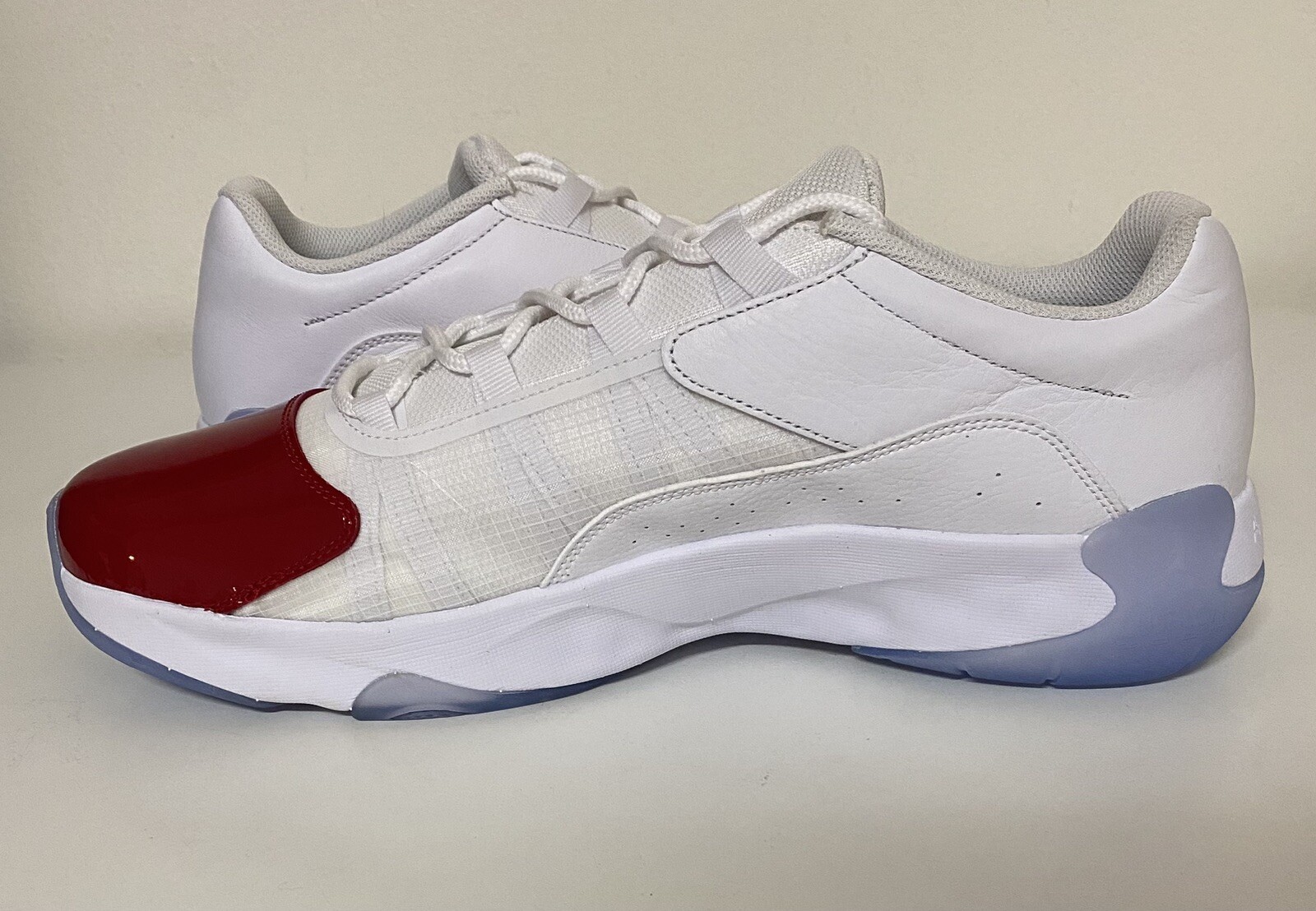 Nike Air Jordan 11 CMFT Low Cherry Mens Sz 16 White Gym Red Black