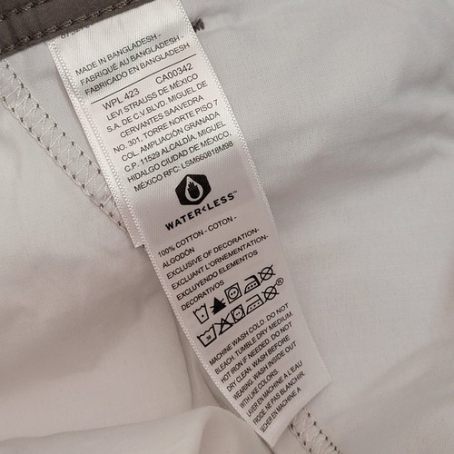 LEVI CARGO SHORTS Mens 46x10 Gray Utility Outdoor Work Wear Travel Hiking NWT - Picture 10 of 14