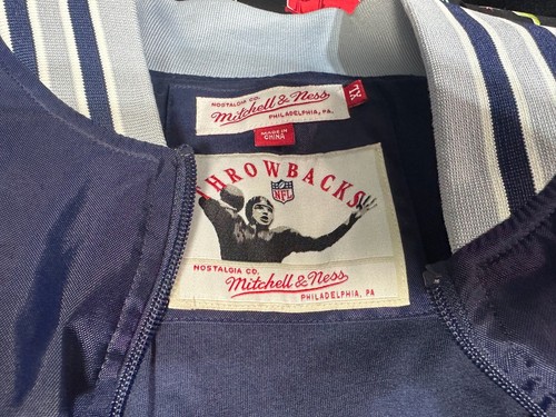 Mitchell Ness Throwbacks Dallas Cowboys 1/4 Zip Navy Nylon Pullover - Sz. XL - Picture 4 of 6