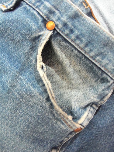 Vintage Wrangler 13MWZ 100% Cotton Denim COWBOY CUT Original Fit Blue Jeans - 38 - Picture 11 of 12
