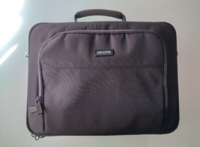 Dicota Multi-ECO 11-13.3 umweltfreundliche Laptop- und Zubehörtasche mit Polsterung 