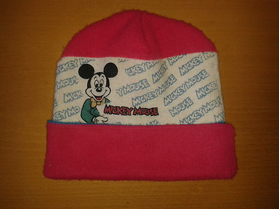 pink-blau-weiße Mütze mit Mickey Mouse