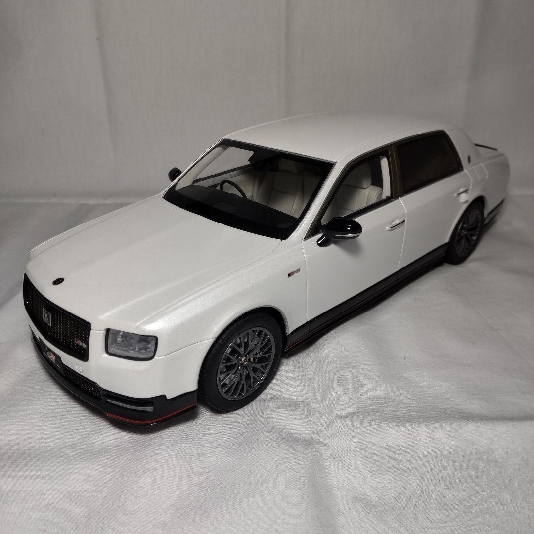 希少品 SAMURAI 1/18 京商 外箱あり トヨタ センチュリー GRMN