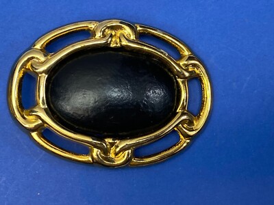 Vintage Day-Lor Gold Tone Black Raised Center Scarf Belt Purse Clip