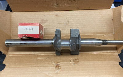 NEW NOS OEM Briggs & Stratton Crankshaft 493016 796212
