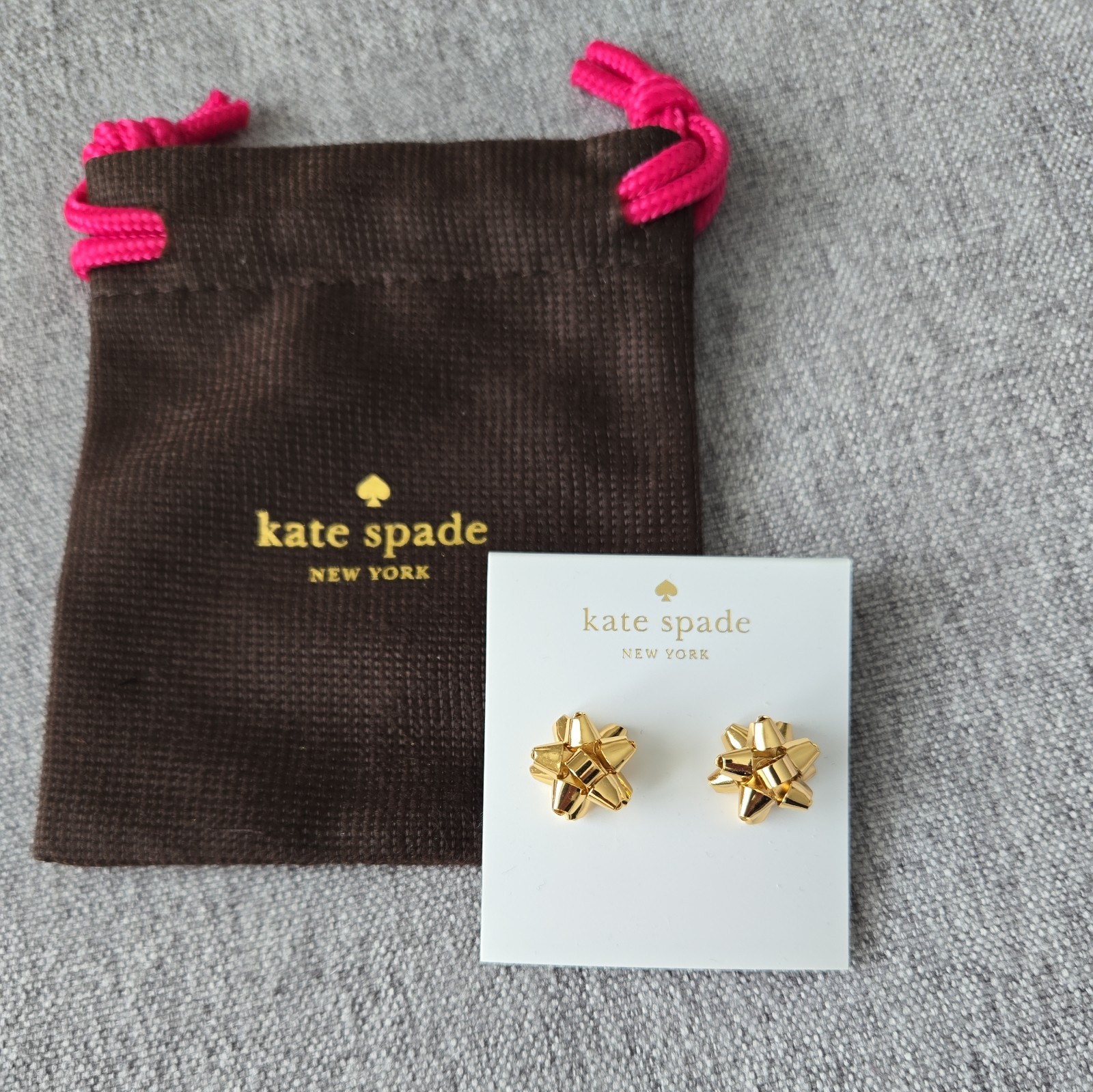New Kate Spade Bourgeois Bow Stud Earrings Gold O0RU1068