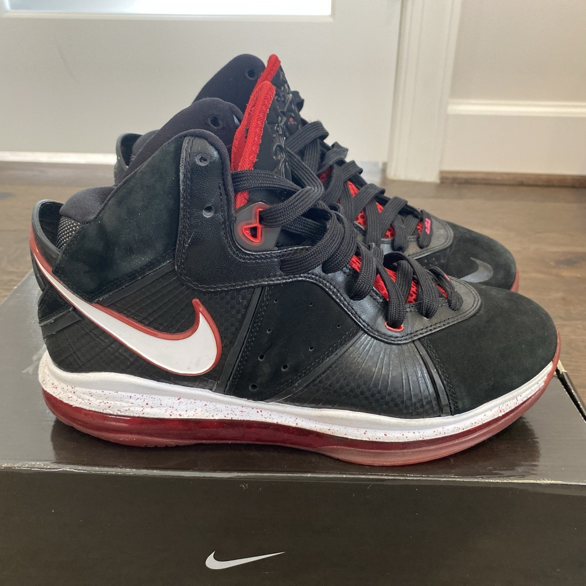 Nike Lebron 8 Black White Varsity Red Bred Metallic Men Size 9