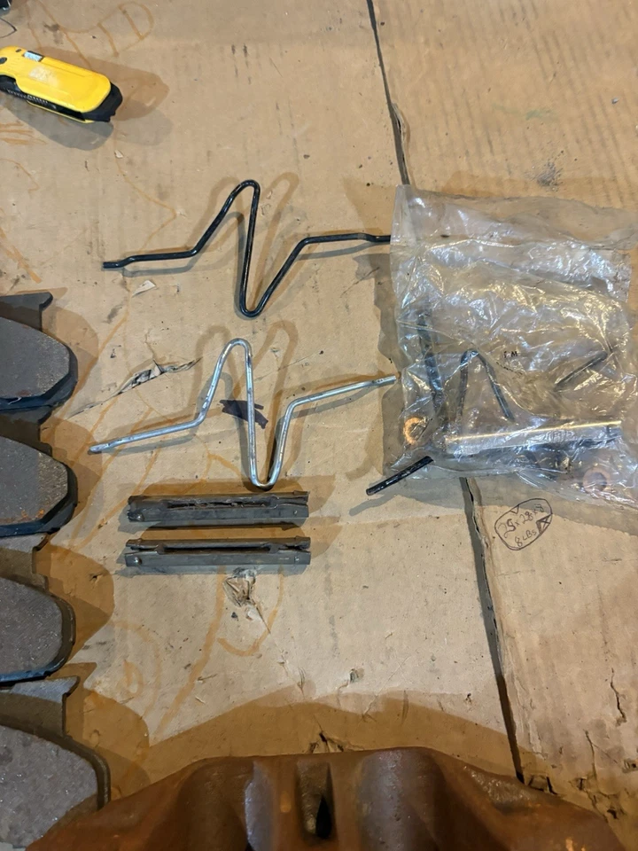 Pinza de freno Ford F250 1987-1995 Foto 3 de 4