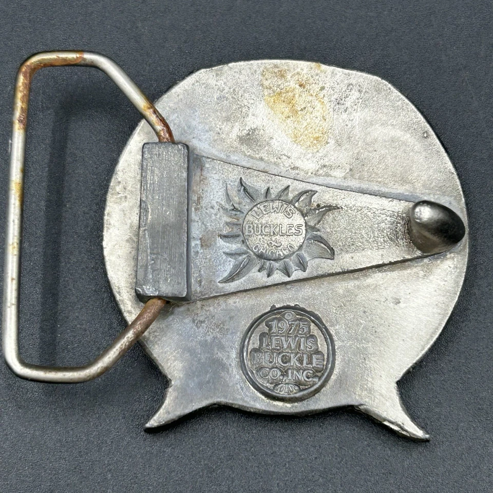 Lewis Buckles Co 1975 alas de ángel hebilla de cinturón peltre EE. UU. Foto 3 de 4