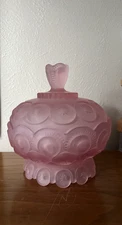 L.E. Smith Pink Satin Moon And Star Lidded Compote