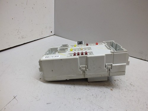 15 2015 JEEP CHEROKEE BODY CONTROL MODULE FUSE BOX P68236667AE #1282F - Picture 4 of 10