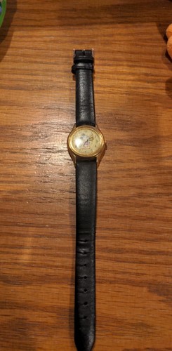 Vintage MICKEY MOUSE Disney Women's Watch LORUS Quartz Leather Band