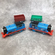 Thomas & Friends Motorized Soccer & Mud Thomas Trains + Brendam Bay Shipping Car