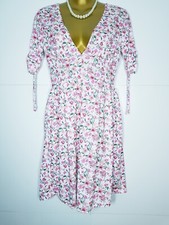 NASTY GAL DRESS SIZE 8 WHITE PINK V NECK SUMMER SHORT 35" BB860