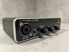 Behringer U-Phoria UMC22 USB Audio Interface