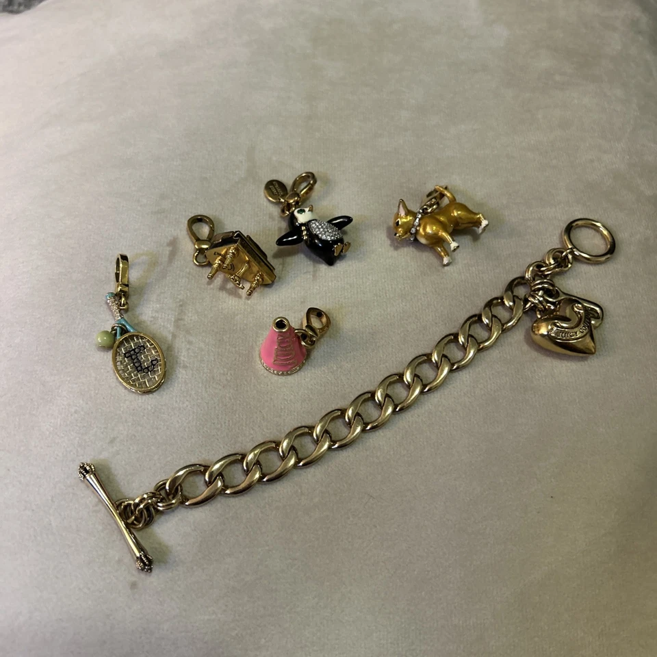 Pulsera Juicy Couture vintage con dijes Foto 3 de 4