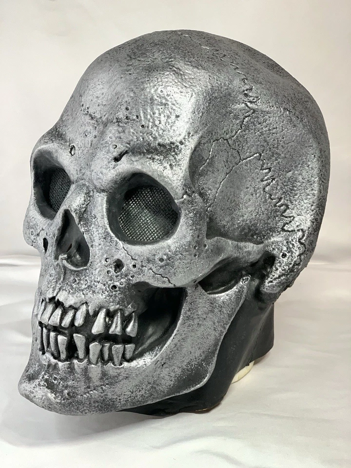 Máscara de cabeza completa Silver Skull 1996 de colección de Illusive Concepts ¡RARA! Halloween Foto 2 de 4