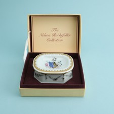 Mottahedeh Chinese Export Style Master Salt Dip in Box Nelson Rockefeller GREAT