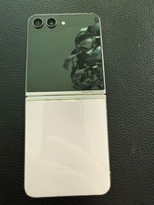 Samsung Galaxy Z Flip 5 5G SM-F731B/DS 256GB Lavender, Display NEU !!!