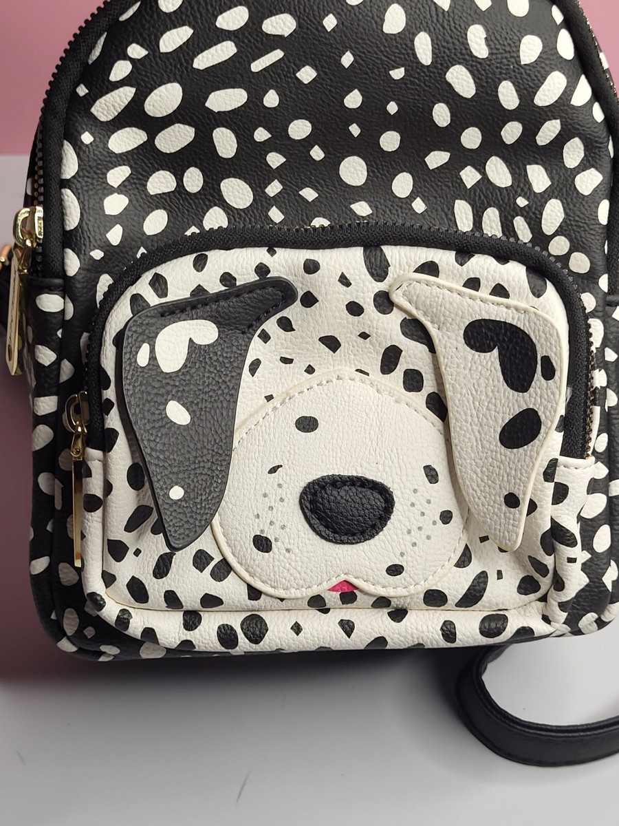新品タグ付き☆ BETSEY JOHNSON 特大リュック ポーチ付き Amazon.com