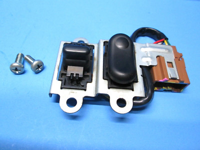 Nissan Maxima 95-99 240sx 95-98 Infiniti 96-99 I30 sunroof switch 