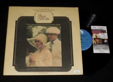 MIA FARROW AUTOGRAPHED VINYL RECORD ALBUM (THE GREAT GATSBY) - JSA COA!