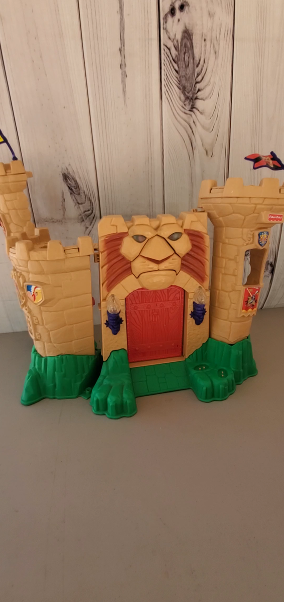 1998 Fisher Price Great Adventures Magic Castle | eBay