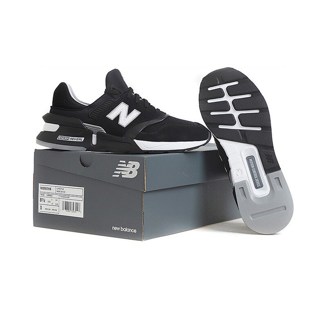 new balance 997 men man