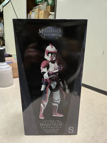 NOB Sideshow Hot toys Star Wars 1/6 Coruscant Guard Commander Fox Phase 1