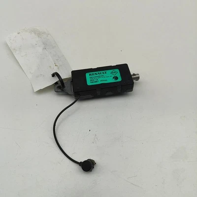 RENAULT ZOE Antennenverstärker 282309093R 2015 31293265 - Bild 1 von 4