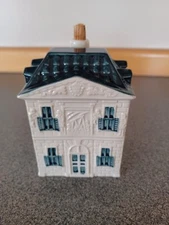 RARE-Limited Edition KLM houses, The Cheese Weighing House Gouda Not Numbered