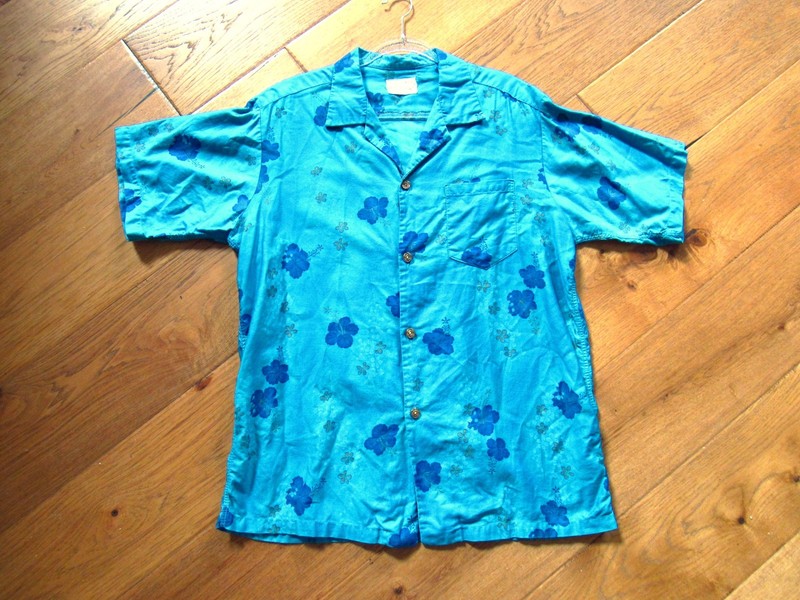 Vtg 1960's Metal Button Royal Hawaiian Aloha Shirt Men's 50" Aqua Blue Hawaii