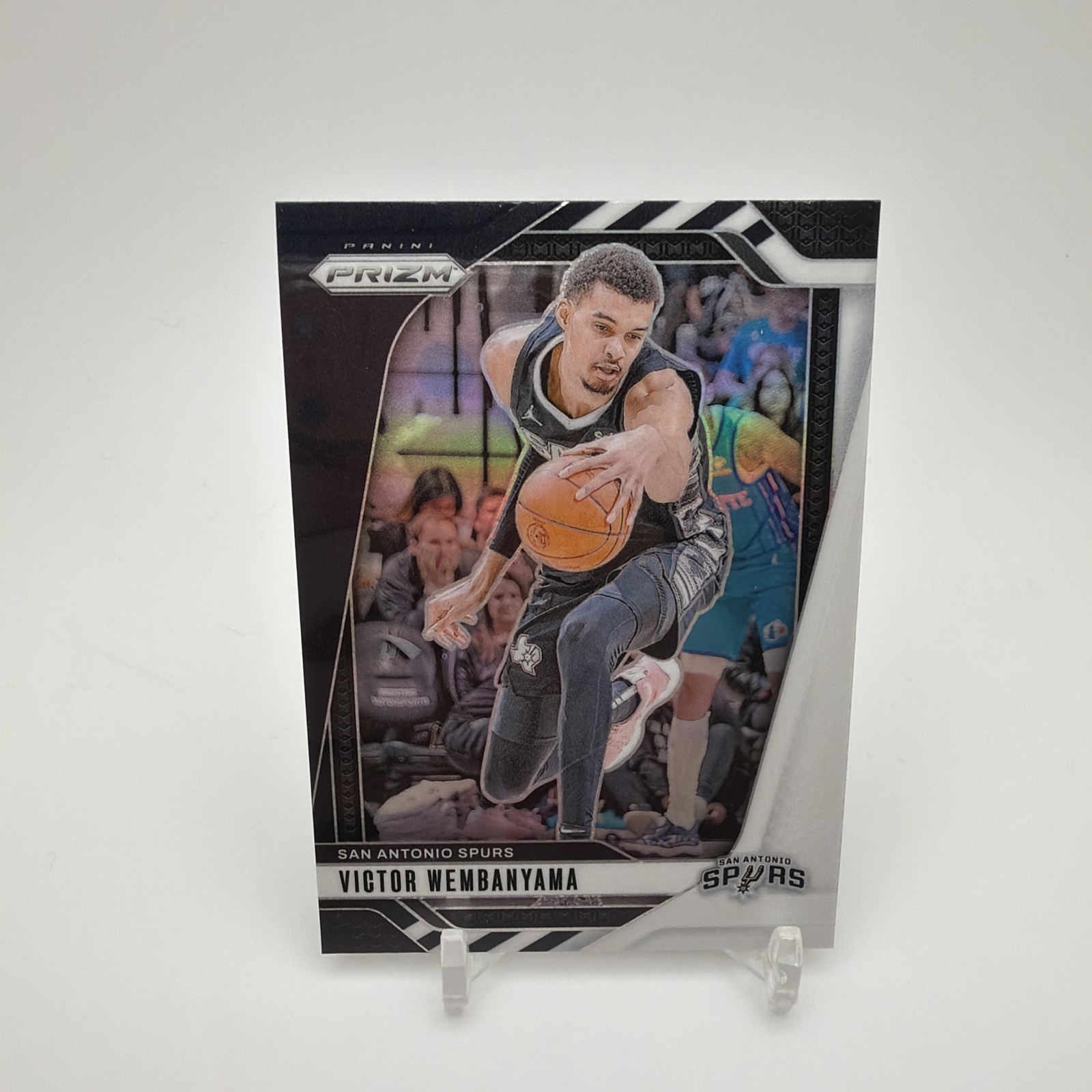 2024-25 Panini Prizm #172 Victor Wembanyama Prizms Black White SSP