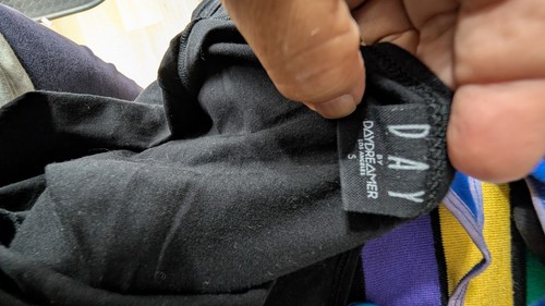 DAY by Daydreamer Def Leppard paper thin bodysuit Size M Tee graphic print Y2k - Bild 7 von 9