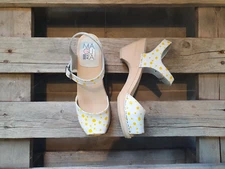 Swedish Clogs Sandals Maguba Bologna White w/ Dots Suede Size US Womens 7 /EU 37