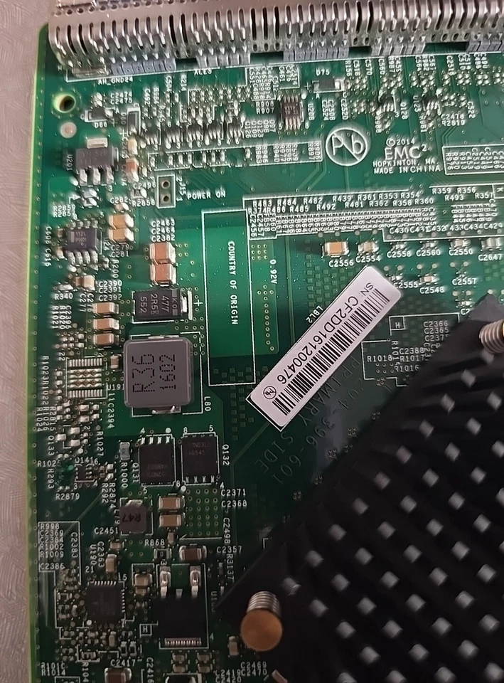 EMC 303-396-000B-00 12Gb SAS LCC Controller for Unity - Image 4 of 4