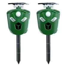 Solar Ultrasonic Animal Repellent PIR Sensor Dog Skunk Deer Raccoon Garden Yard