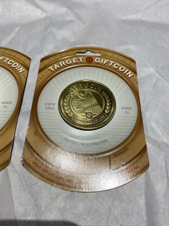 Lote de 2 MONEDAS DE ORO TARGET 2015 Bullseye Dog tarjetas de regalo coleccionables (sin valor) Foto 3 de 4